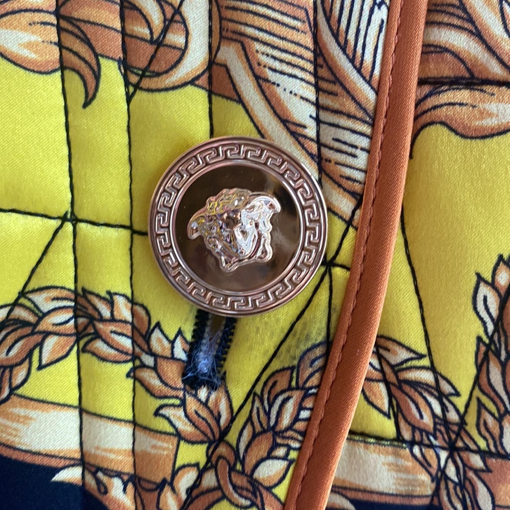 Versace Baroque Print Silk Mini Skirt With A Belt, Size 6 - Picture 4 of 9